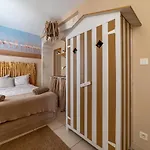 La Camarguaise En Centre - Nuit A Apartment *