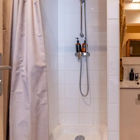 Lägenhet La Camarguaise En Centre - Nuit A *