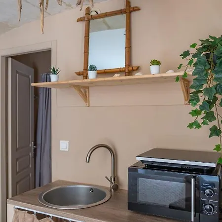 Appartement Nuit à - Camarguaise Dans L'écusson *