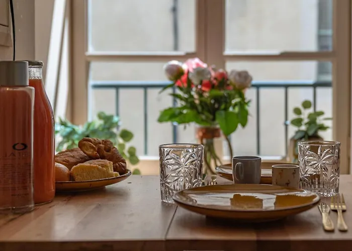 La Camarguaise En Centre - Nuit A Apartment